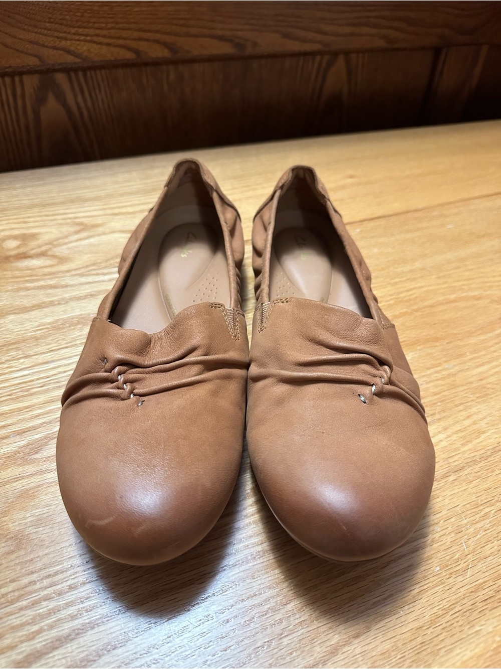 Women’s Clark’s Tan Slip-On Ballet Flats